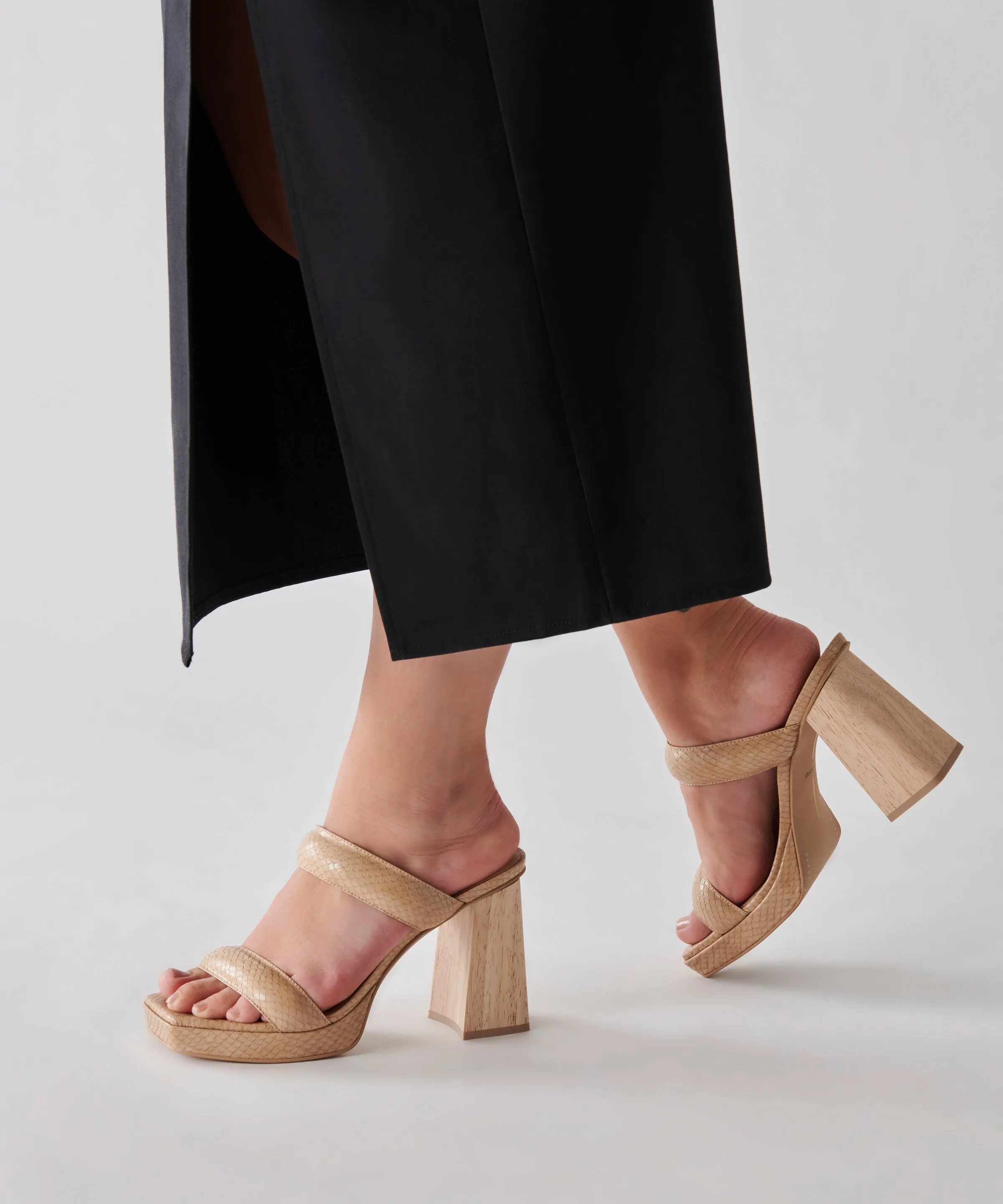 ATLAS HEELS TAUPE EMBOSSED STELLA