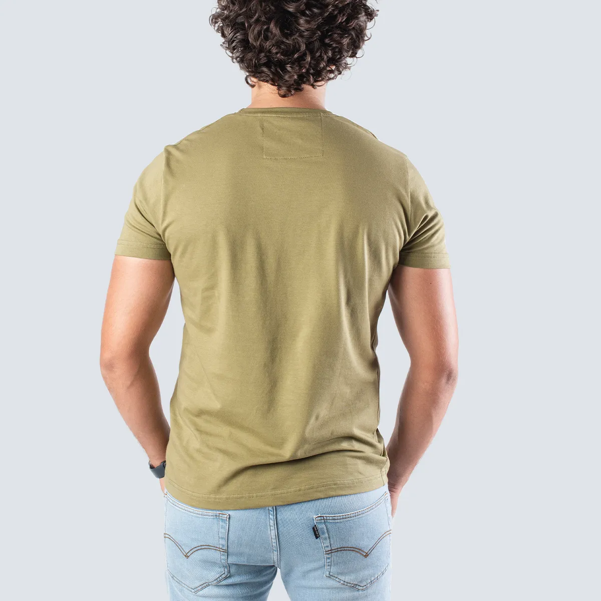 Basic T-Shirt . Olive