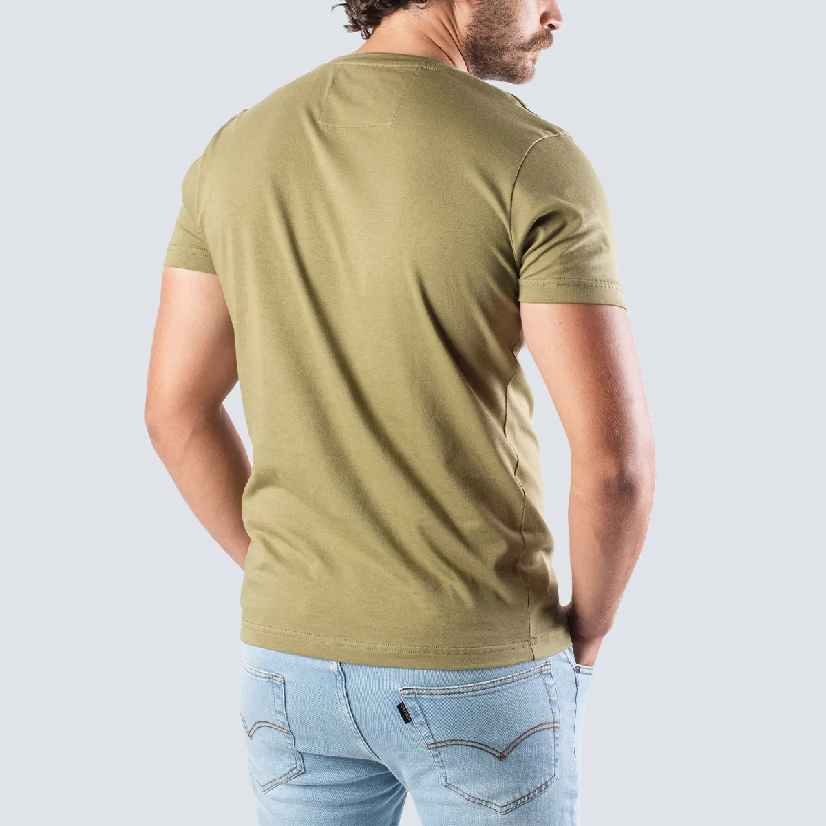 Basic T-Shirt . Olive