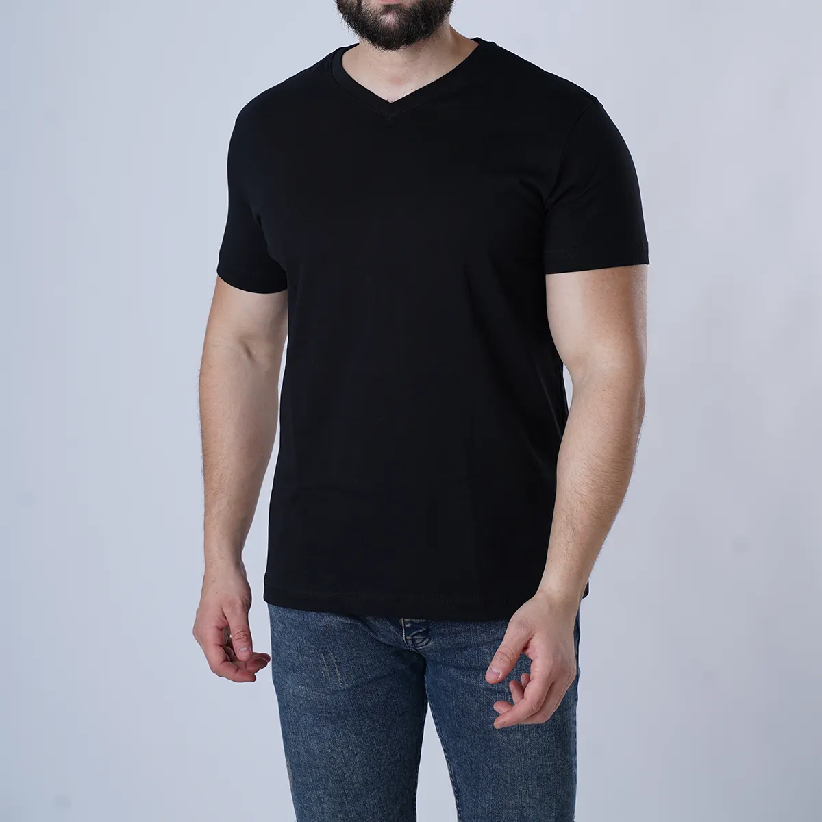 Basic T-Shirt V-Neck