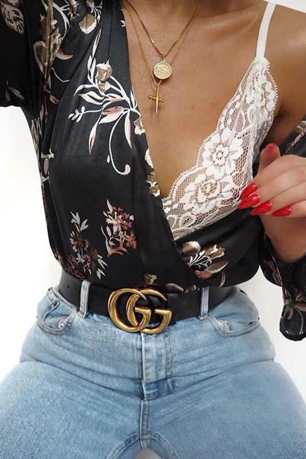 Chicindress Deep V-Neck Flare Sleeve Print Top