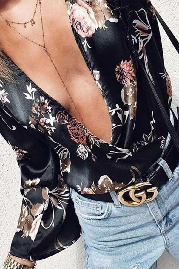 Chicindress Deep V-Neck Flare Sleeve Print Top