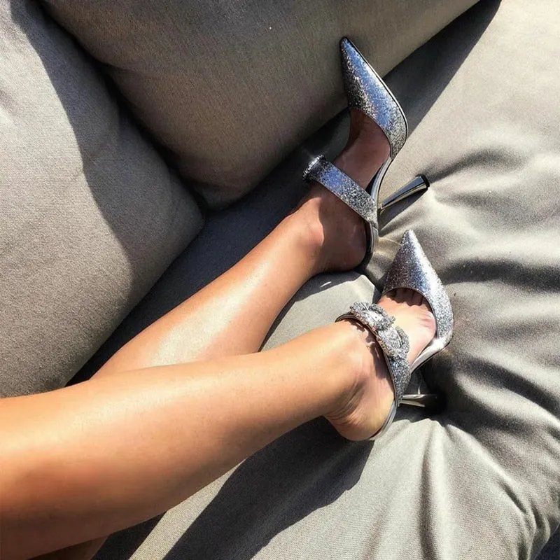 High-Heeled Slippers