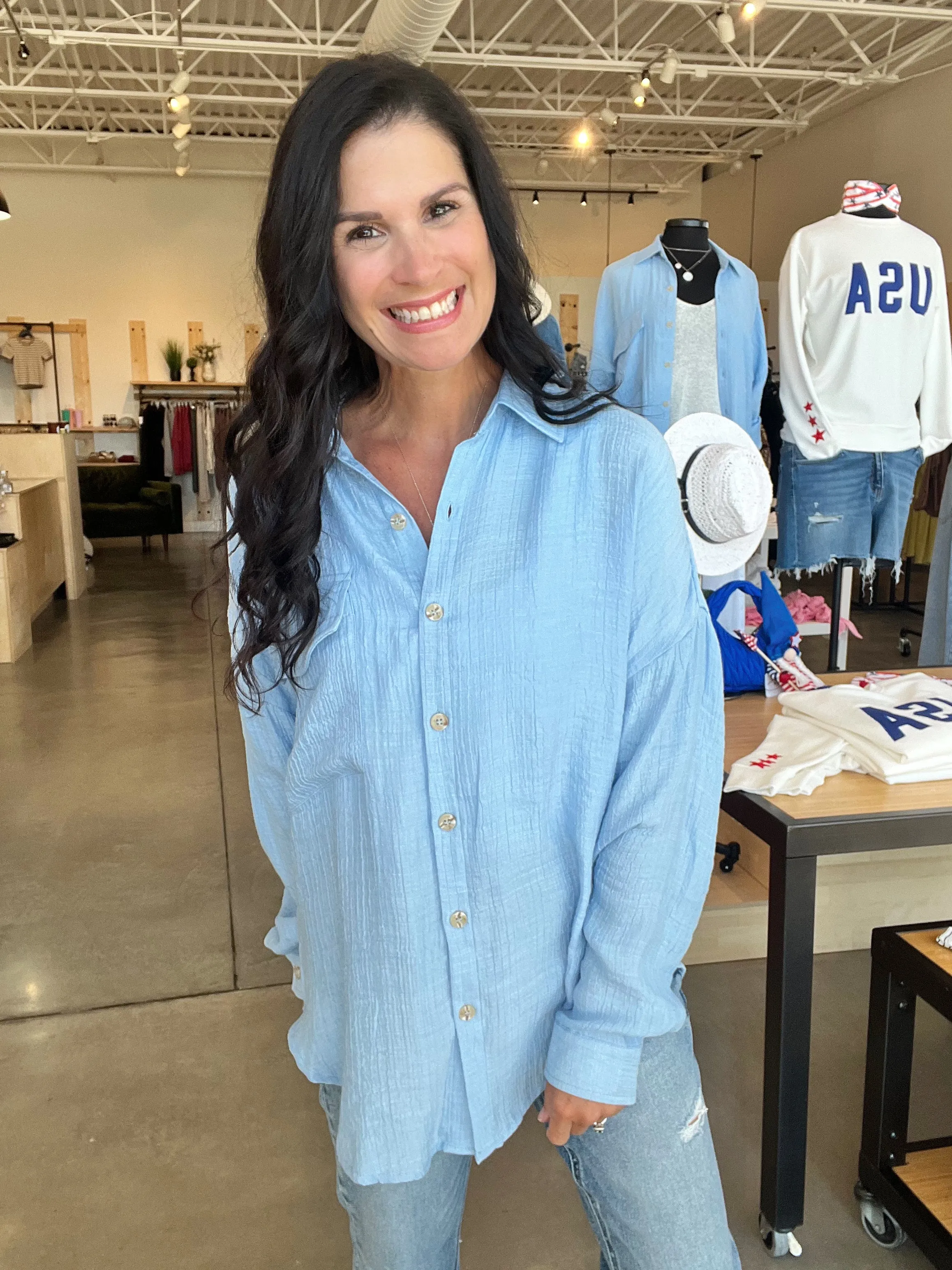 Lightweight Button Down Shirt in Blue