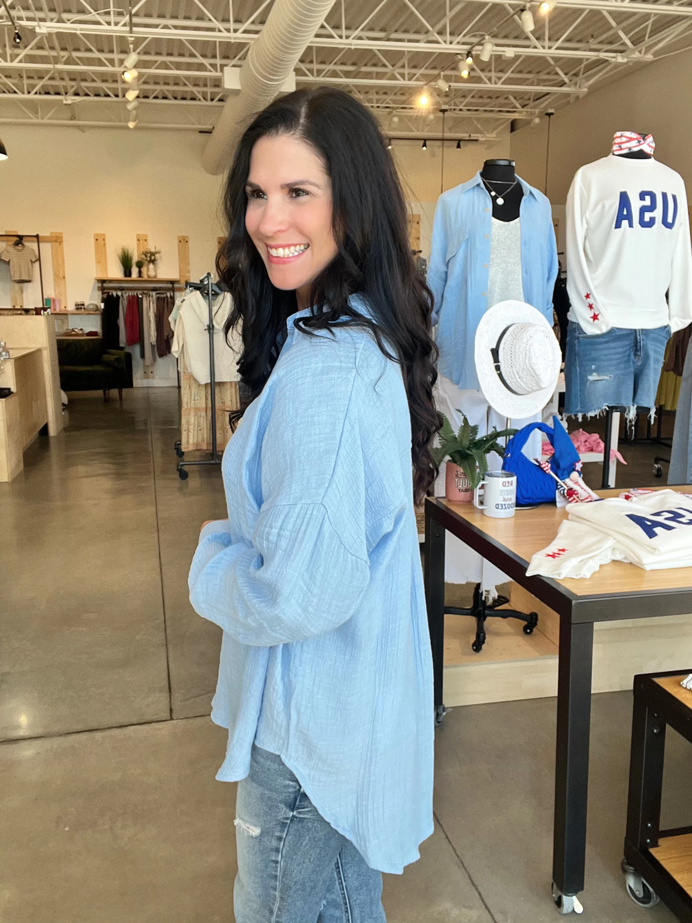 Lightweight Button Down Shirt in Blue