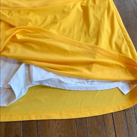 Lija Skort