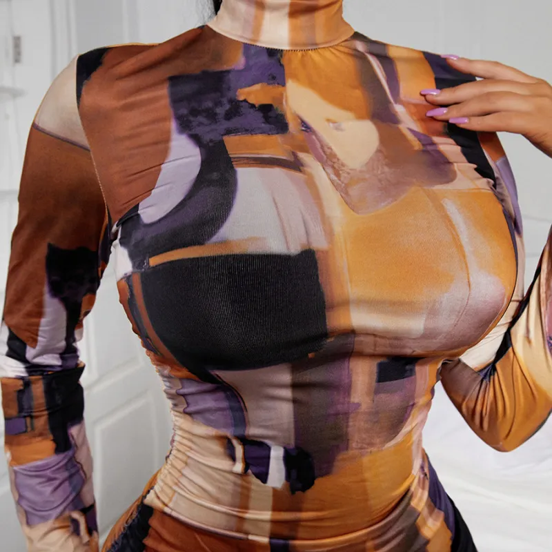 Mock Neck Printed Bodycon Dress with Long Sleeves, Slim Fit, and Midi Skirt - Milk Fiber/Polyester Fabric