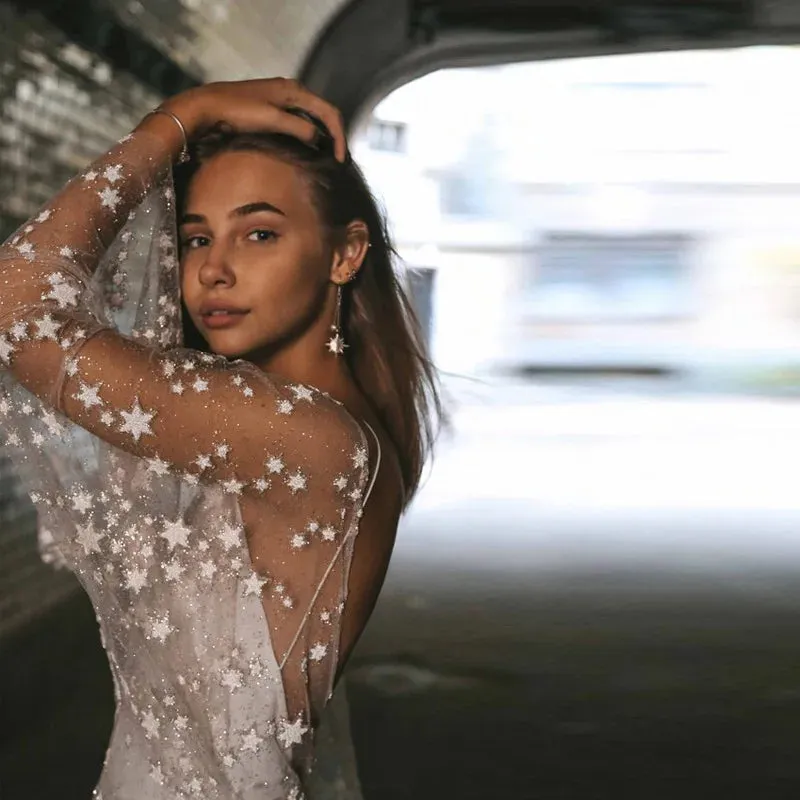 Perspective Backless Deep V-neck