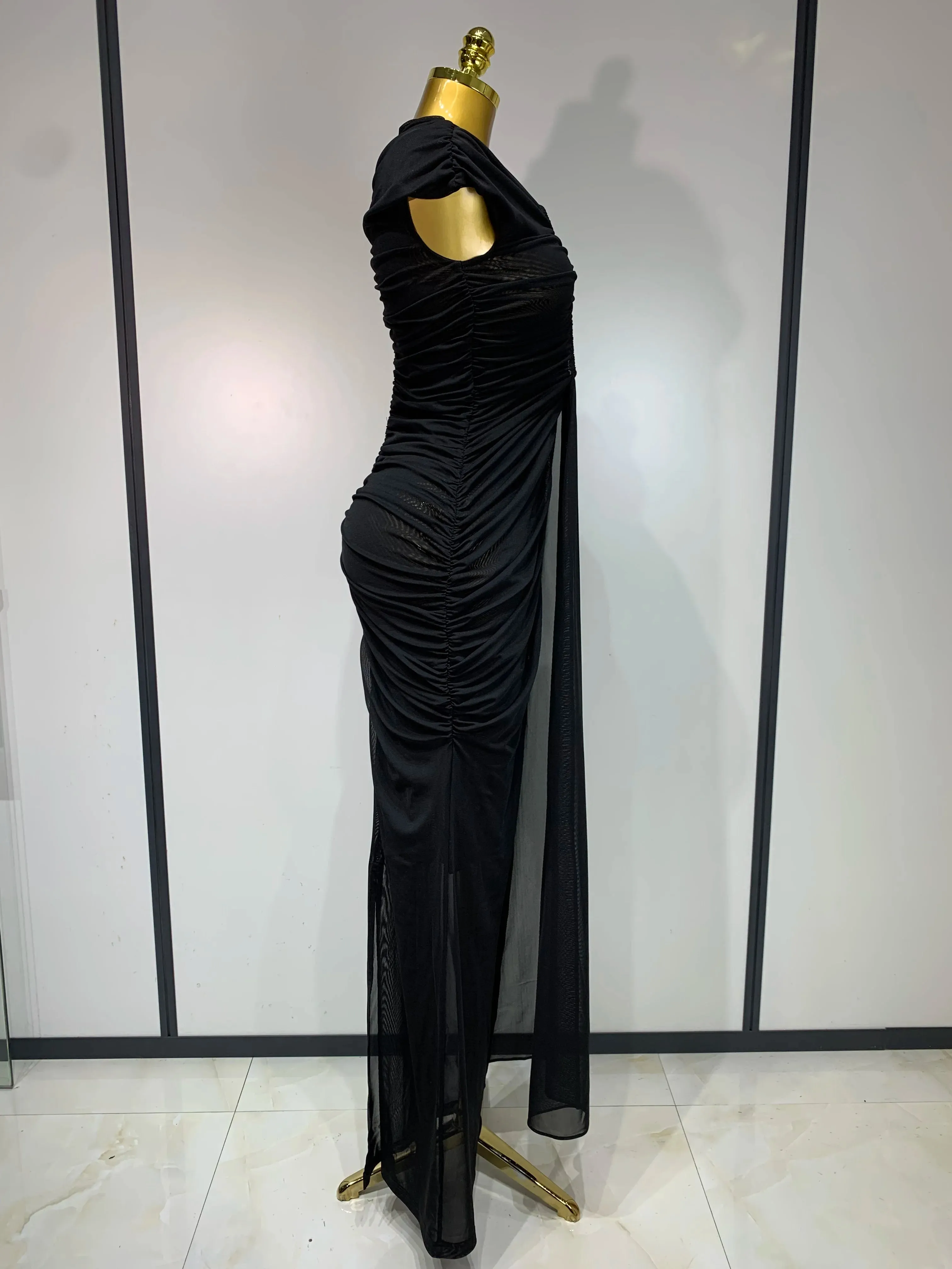 Sexy Sleeveless O-Neck Bodycon