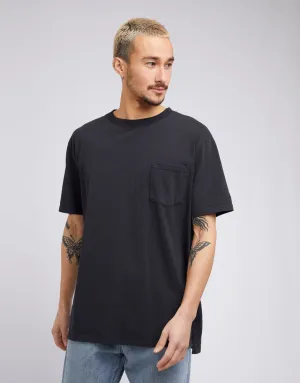 Surplus Pocket Tee Washed Black
