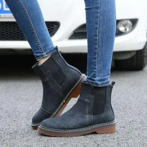 Trendy British Flat Booties
