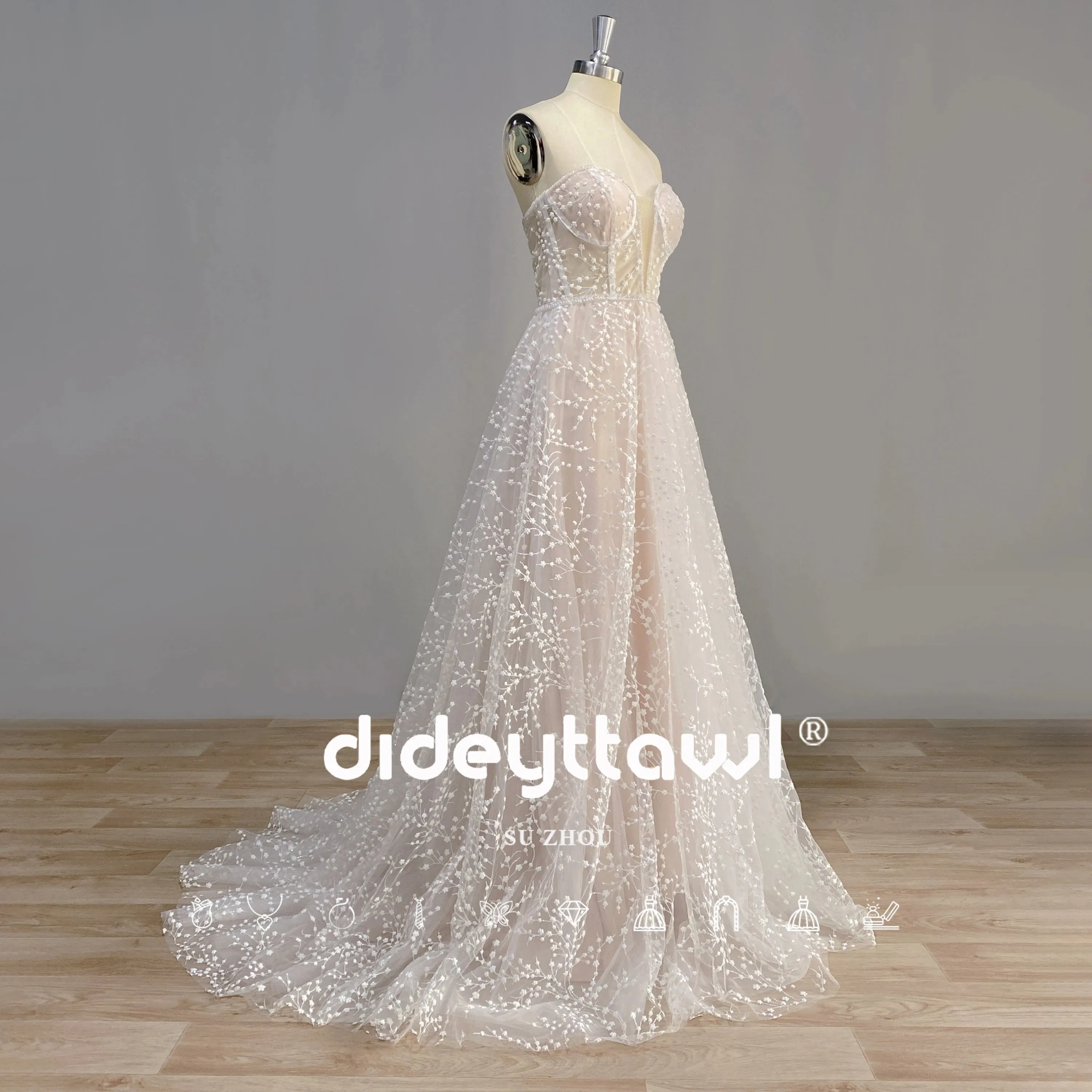 Wedding Dresses Strapless A Line Sleeveless Appliques Bride Gown